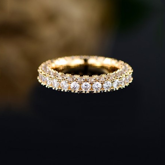 18k gold Italian cut 3 row eternity band NWT - Picture 5 of 9